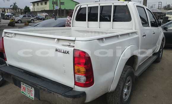 Buy Used Toyota Hilux White Car in Abuja in Lagos State