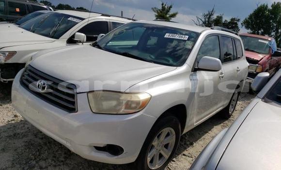 Acheter Neuf Voiture Toyota Highlander Blanc à Badagry, État de Lagos Acheter Neuf Voiture Toyota Highlander Blanc à Badagry, État de Lagos