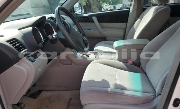 Acheter Neuf Voiture Toyota Highlander Blanc à Badagry, État de Lagos Acheter Neuf Voiture Toyota Highlander Blanc à Badagry, État de Lagos