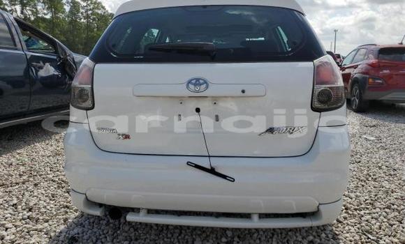 Buy New Toyota Matrix White Car in Badagry in Lagos State Buy New Toyota Matrix White Car in Badagry in Lagos State