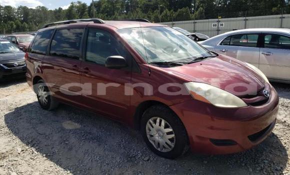 Acheter Neuf Voiture Toyota Sienna Rouge à Badagry, État de Lagos Acheter Neuf Voiture Toyota Sienna Rouge à Badagry, État de Lagos