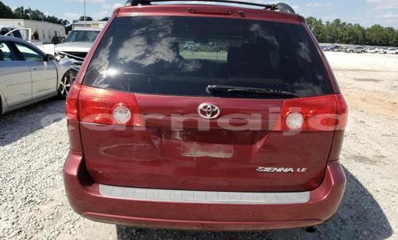 Acheter Neuf Voiture Toyota Sienna Rouge à Badagry, État de Lagos Acheter Neuf Voiture Toyota Sienna Rouge à Badagry, État de Lagos