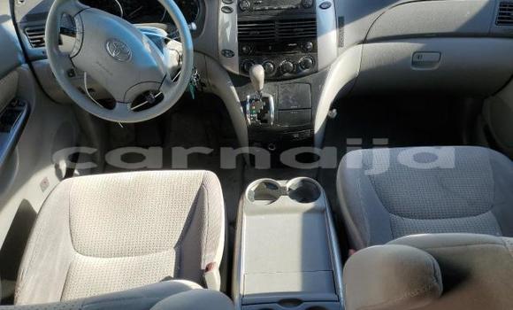 Acheter Neuf Voiture Toyota Sienna Rouge à Badagry, État de Lagos Acheter Neuf Voiture Toyota Sienna Rouge à Badagry, État de Lagos