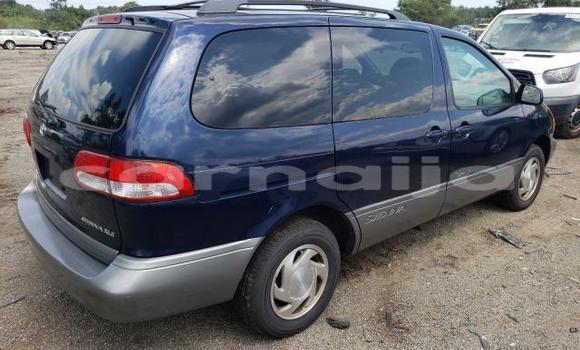 Buy New Toyota Sienna Blue Car in Badagry in Lagos State Buy New Toyota Sienna Blue Car in Badagry in Lagos State