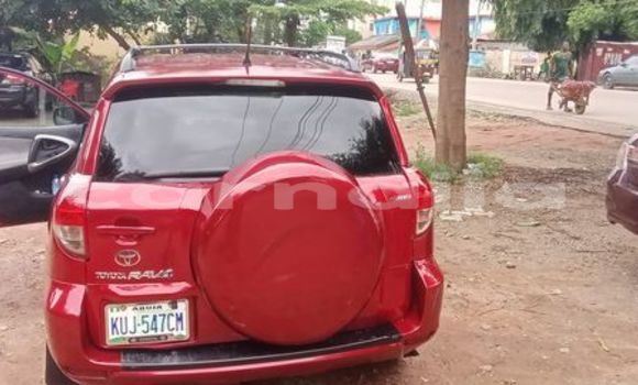 Acheter Occasion Voiture Toyota RAV4 Rouge à Abuja, État de Lagos Acheter Occasion Voiture Toyota RAV4 Rouge à Abuja, État de Lagos