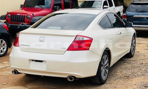 Acheter Occasion Voiture Honda Accord Blanc à Abuja, État de Lagos Acheter Occasion Voiture Honda Accord Blanc à Abuja, État de Lagos