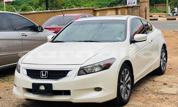 Acheter Occasion Voiture Honda Accord Blanc à Abuja, État de Lagos Acheter Occasion Voiture Honda Accord Blanc à Abuja, État de Lagos