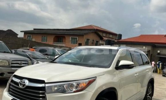 Acheter Occasion Voiture Toyota Highlander Blanc à Abuja, État de Lagos Acheter Occasion Voiture Toyota Highlander Blanc à Abuja, État de Lagos
