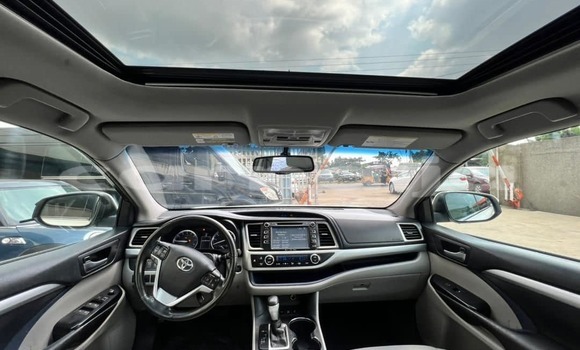 Acheter Occasion Voiture Toyota Highlander Blanc à Abuja, État de Lagos Acheter Occasion Voiture Toyota Highlander Blanc à Abuja, État de Lagos