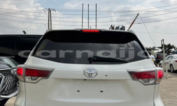 Acheter Occasion Voiture Toyota Highlander Blanc à Abuja, État de Lagos Acheter Occasion Voiture Toyota Highlander Blanc à Abuja, État de Lagos