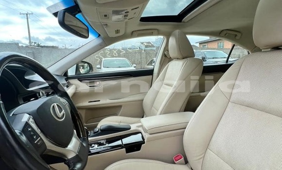 Acheter Occasion Voiture Lexus ES Blanc à Abuja, État de Lagos Acheter Occasion Voiture Lexus ES Blanc à Abuja, État de Lagos