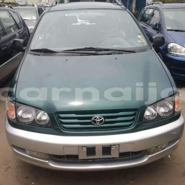 Big with watermark toyota sienna katsina daura 3613