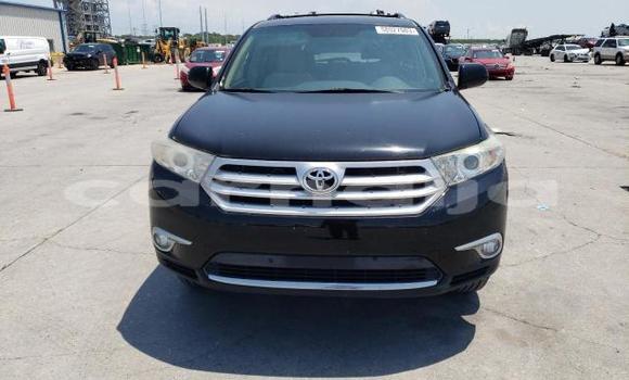 Buy New Toyota Highlander Black Car in Badagry in Lagos State Buy New Toyota Highlander Black Car in Badagry in Lagos State