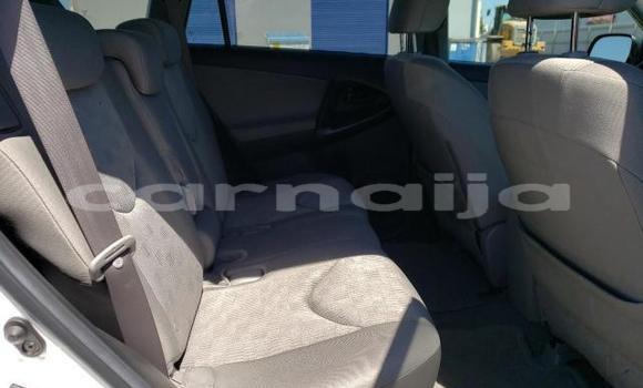 Acheter Neuf Voiture Toyota RAV4 Blanc à Badagry, État de Lagos Acheter Neuf Voiture Toyota RAV4 Blanc à Badagry, État de Lagos