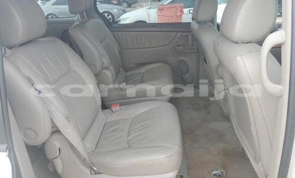 Buy New Toyota Sienna White Car in Badagry in Lagos State Buy New Toyota Sienna White Car in Badagry in Lagos State