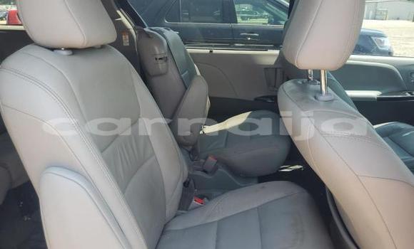 Buy New Toyota Sienna Silver Car in Badagry in Lagos State Buy New Toyota Sienna Silver Car in Badagry in Lagos State