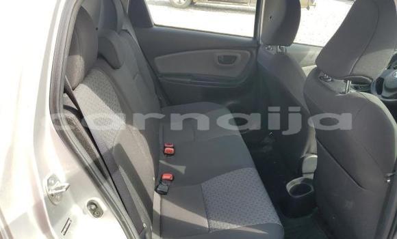 Acheter Neuf Voiture Toyota Yaris Gris à Badagry, État de Lagos Acheter Neuf Voiture Toyota Yaris Gris à Badagry, État de Lagos