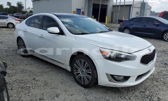 Buy New Kia Cadenza White Car in Badagry in Lagos State Buy New Kia Cadenza White Car in Badagry in Lagos State