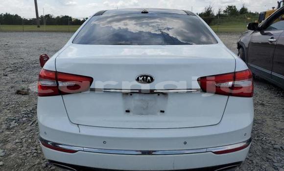 Buy New Kia Cadenza White Car in Badagry in Lagos State Buy New Kia Cadenza White Car in Badagry in Lagos State