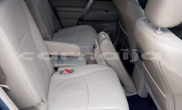 Buy Used Toyota Highlander Blue Car in Daura in Katsina Buy Used Toyota Highlander Blue Car in Daura in Katsina