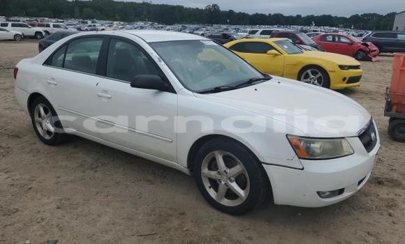 Buy New Hyundai Sonata White Car in Badagry in Lagos State Buy New Hyundai Sonata White Car in Badagry in Lagos State