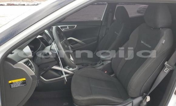 Buy New Hyundai Veloster White Car in Badagry in Lagos State Buy New Hyundai Veloster White Car in Badagry in Lagos State