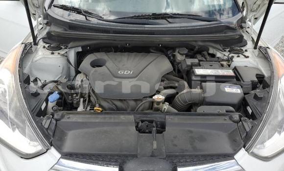 Buy New Hyundai Veloster White Car in Badagry in Lagos State Buy New Hyundai Veloster White Car in Badagry in Lagos State