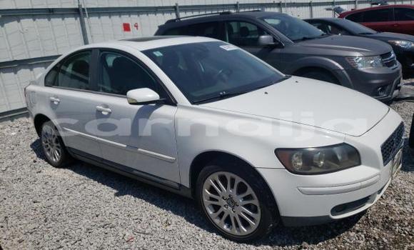 Buy New Volvo S40 White Car in Badagry in Lagos State Buy New Volvo S40 White Car in Badagry in Lagos State