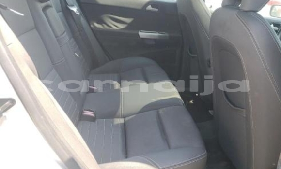 Buy New Volvo S40 White Car in Badagry in Lagos State Buy New Volvo S40 White Car in Badagry in Lagos State