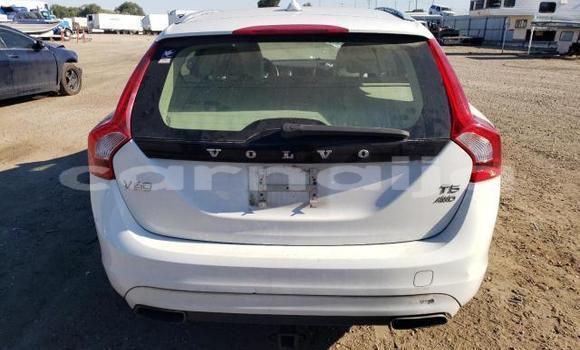 Buy New Volvo V60 White Car in Badagry in Lagos State Buy New Volvo V60 White Car in Badagry in Lagos State