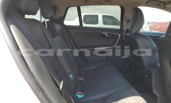 Buy New Volvo V60 White Car in Badagry in Lagos State Buy New Volvo V60 White Car in Badagry in Lagos State