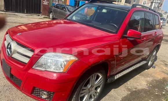 Acheter Occasion Voiture Mercedes-Benz GLK–Class Rouge à Abuja, État de Lagos Acheter Occasion Voiture Mercedes-Benz GLK–Class Rouge à Abuja, État de Lagos