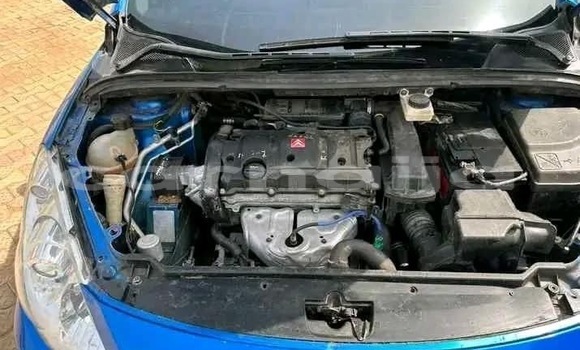 Acheter Import Voiture Peugeot 207 Bleu à Lagos, État de Lagos Acheter Import Voiture Peugeot 207 Bleu à Lagos, État de Lagos
