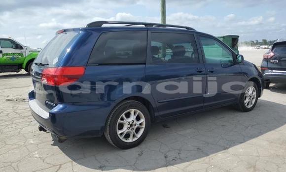 Buy New Toyota Sienna Blue Car in Badagry in Lagos State Buy New Toyota Sienna Blue Car in Badagry in Lagos State