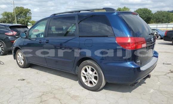 Buy New Toyota Sienna Blue Car in Badagry in Lagos State Buy New Toyota Sienna Blue Car in Badagry in Lagos State