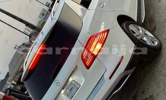 Acheter Occasion Voiture Mercedes-Benz M-klasse Blanc à Abuja, État de Lagos Acheter Occasion Voiture Mercedes-Benz M-klasse Blanc à Abuja, État de Lagos