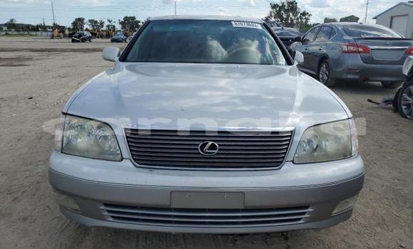 Buy New Lexus LS Silver Car in Badagry in Lagos State Buy New Lexus LS Silver Car in Badagry in Lagos State