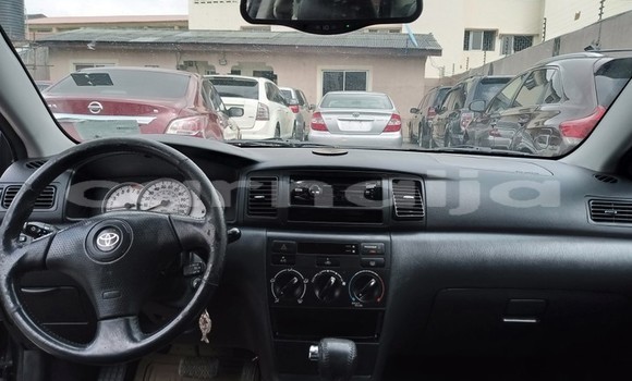 Acheter Occasion Voiture Toyota Corolla Noir à Afor–Oru, État d'Imo Acheter Occasion Voiture Toyota Corolla Noir à Afor–Oru, État d'Imo