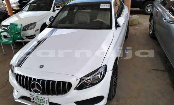 Buy Used Mercedes-Benz C–Class White Car in Abuja in Lagos State Buy Used Mercedes-Benz C–Class White Car in Abuja in Lagos State
