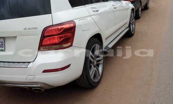 Acheter Occasion Voiture Mercedes-Benz GLK–Class Blanc à Abuja, État de Lagos Acheter Occasion Voiture Mercedes-Benz GLK–Class Blanc à Abuja, État de Lagos