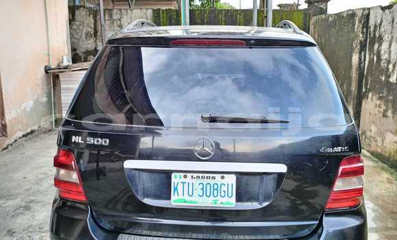 Acheter Occasion Voiture Mercedes-Benz ML–Class Noir à Abuja, État de Lagos Acheter Occasion Voiture Mercedes-Benz ML–Class Noir à Abuja, État de Lagos