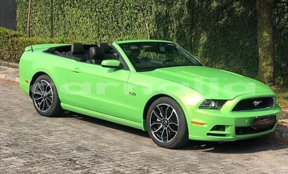 Acheter Occasion Voiture Ford Mustang Vert à Lagos, État de Lagos Acheter Occasion Voiture Ford Mustang Vert à Lagos, État de Lagos