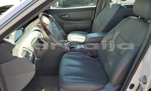 Buy New Toyota Avalon White Car in Badagry in Lagos State Buy New Toyota Avalon White Car in Badagry in Lagos State