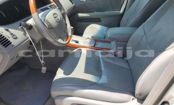 Buy New Toyota Avalon White Car in Badagry in Lagos State Buy New Toyota Avalon White Car in Badagry in Lagos State