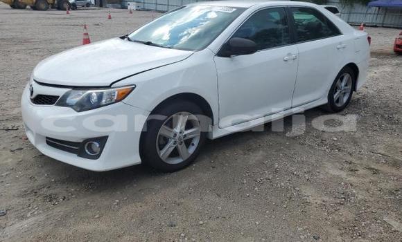 Acheter Neuf Voiture Toyota Camry Blanc à Badagry, État de Lagos Acheter Neuf Voiture Toyota Camry Blanc à Badagry, État de Lagos