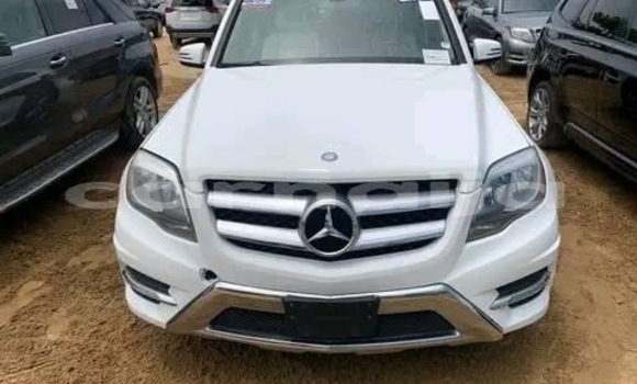 Buy Import Toyota Camry White Car in Daura in Katsina Buy Import Toyota Camry White Car in Daura in Katsina