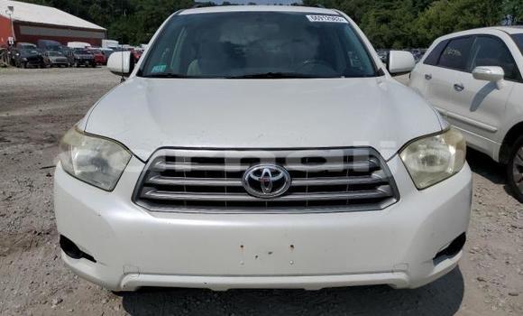 Buy New Toyota Highlander White Car in Badagry in Lagos State