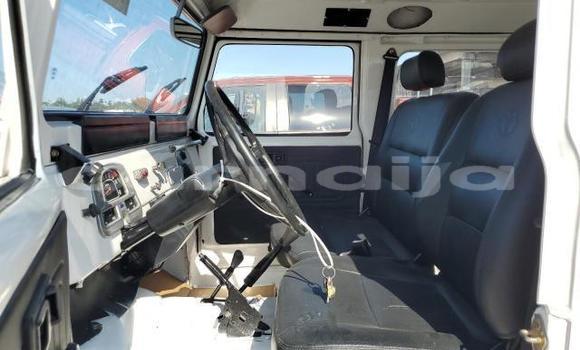 Buy New Toyota Land Cruiser White Car in Badagry in Lagos State Buy New Toyota Land Cruiser White Car in Badagry in Lagos State