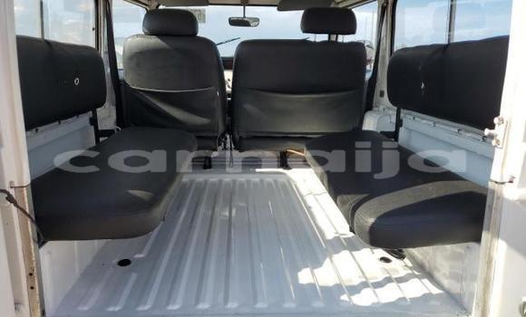 Buy New Toyota Land Cruiser White Car in Badagry in Lagos State Buy New Toyota Land Cruiser White Car in Badagry in Lagos State