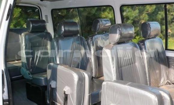 Buy New Toyota Hiace White Car in Badagry in Lagos State Buy New Toyota Hiace White Car in Badagry in Lagos State